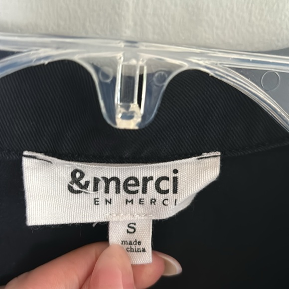 &Merci en Merci black collared puff sleeve daisy embroidered mini dress - Picture 2 of 9